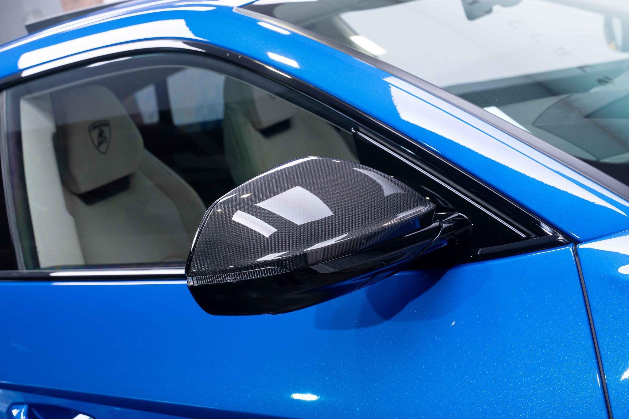 Lamborghini Urus - Image 17