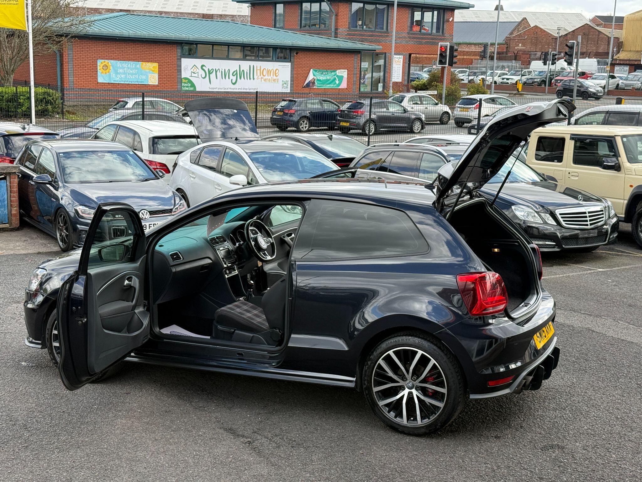 Volkswagen Polo - Image 25