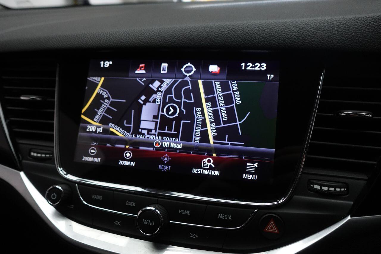 Vauxhall Astra - Image 2