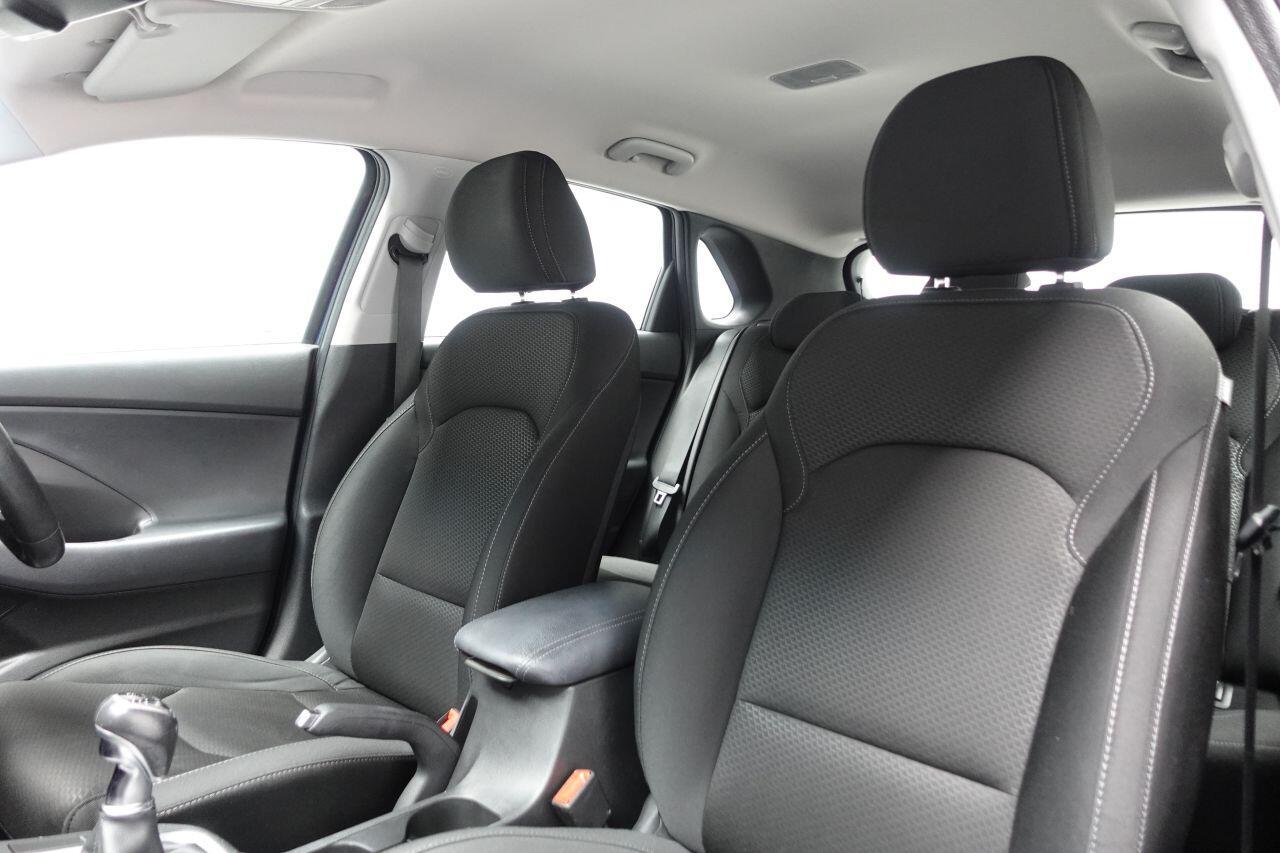Hyundai i30 - Image 17