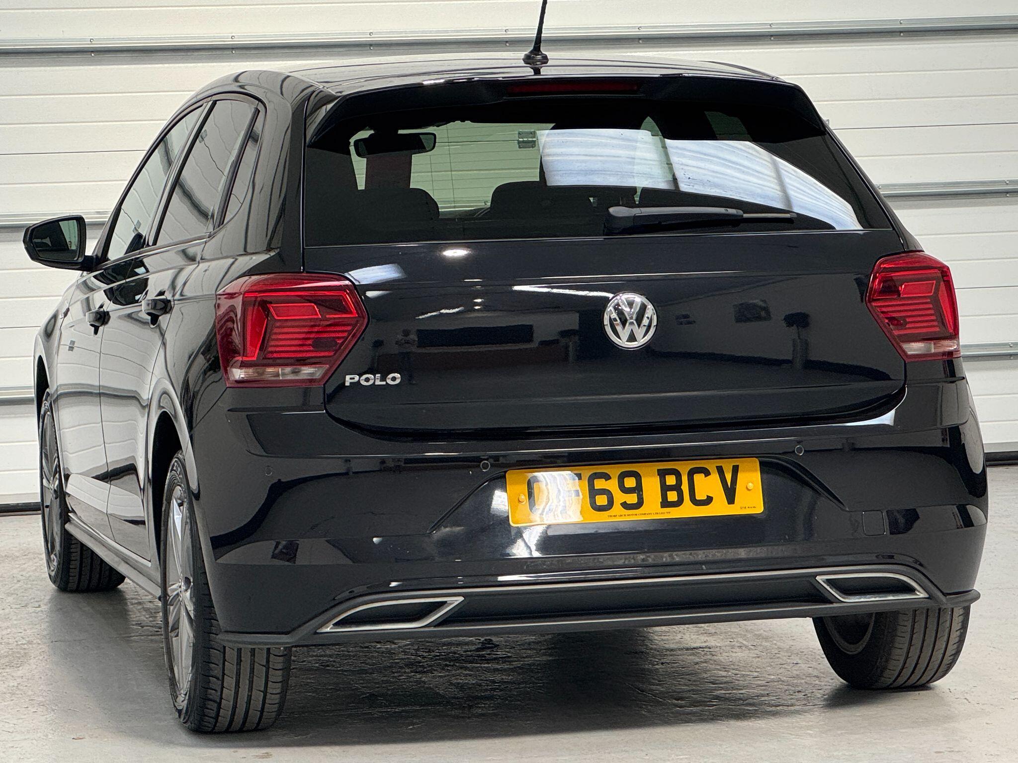 Volkswagen Polo - Image 14