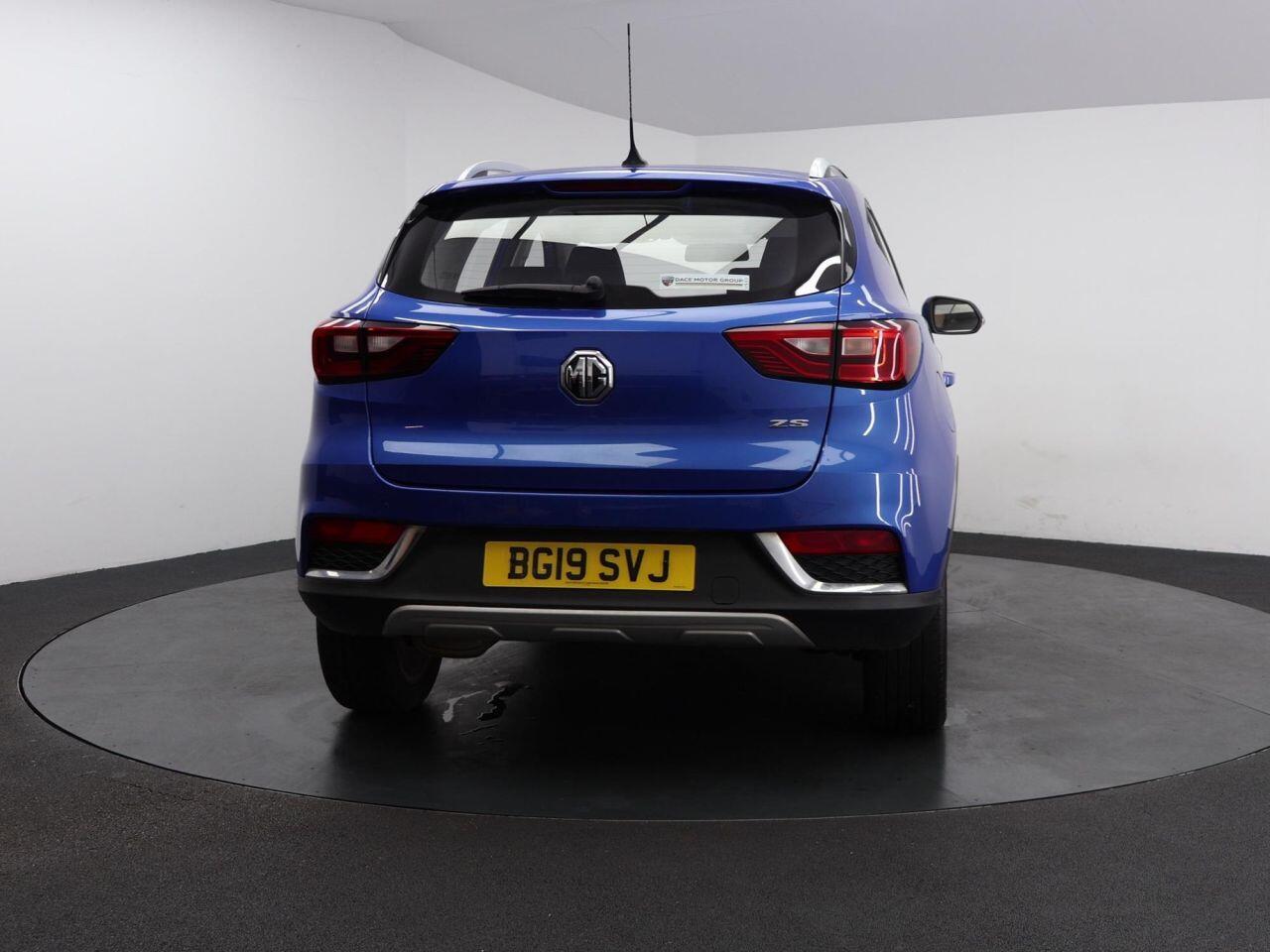 MG MG ZS - Image 11