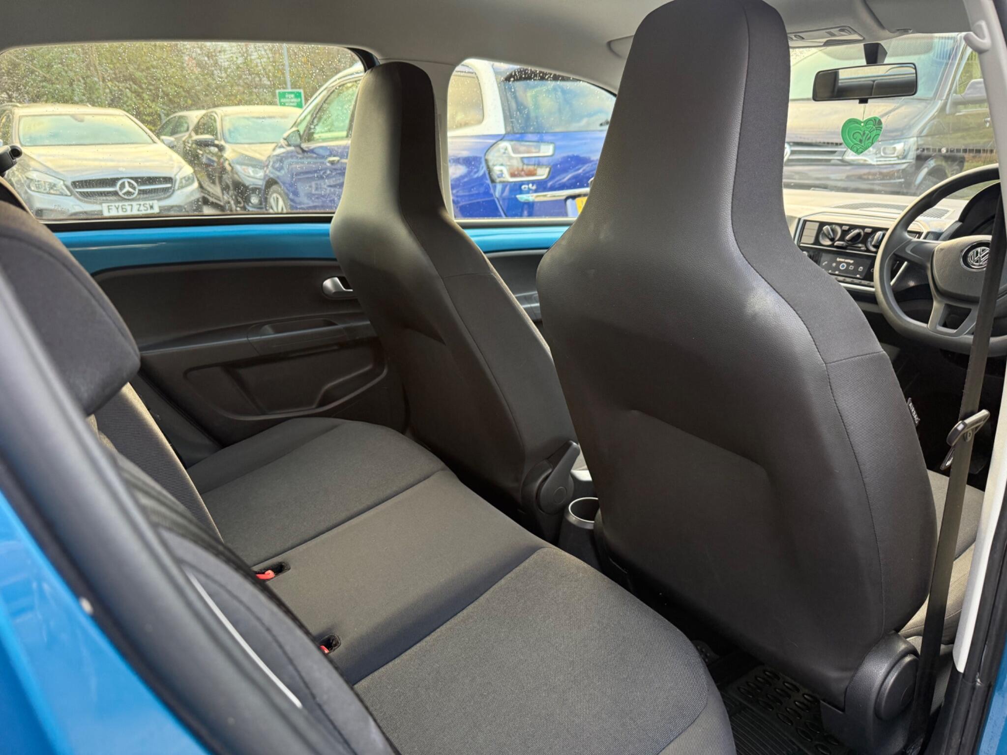 Volkswagen up! - Image 38