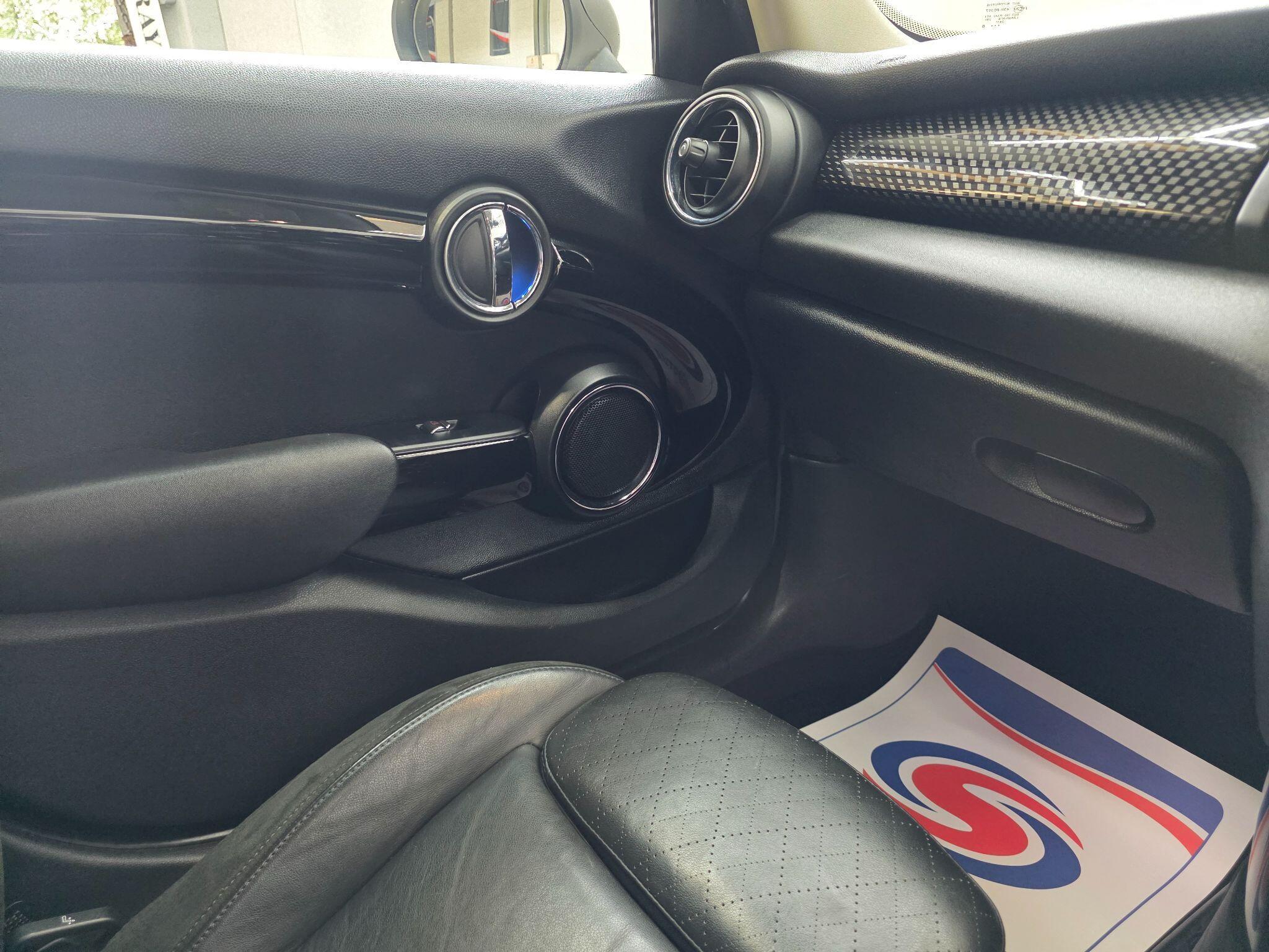 MINI Hatch - Image 18