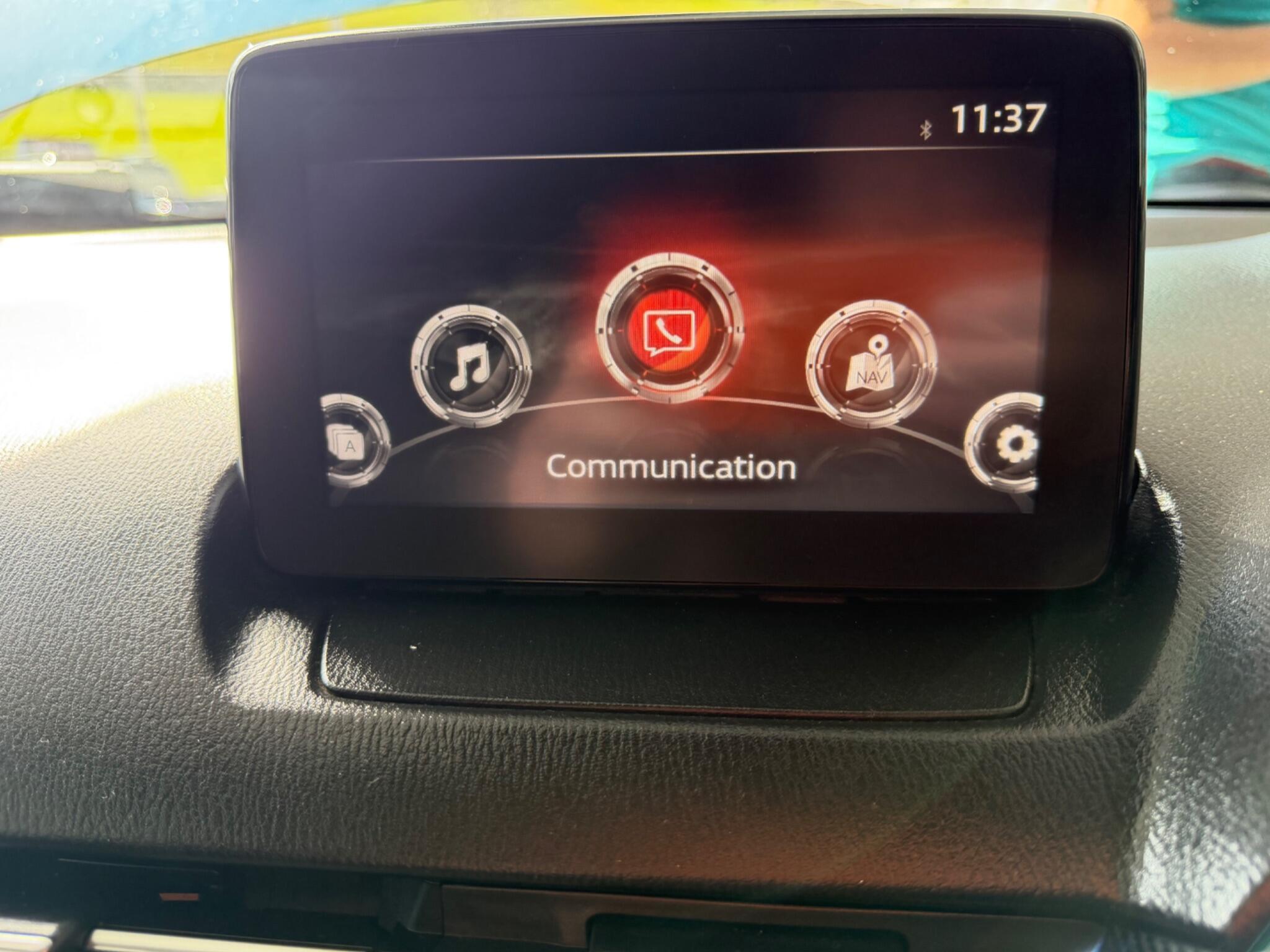 Mazda MAZDA2 - Image 5