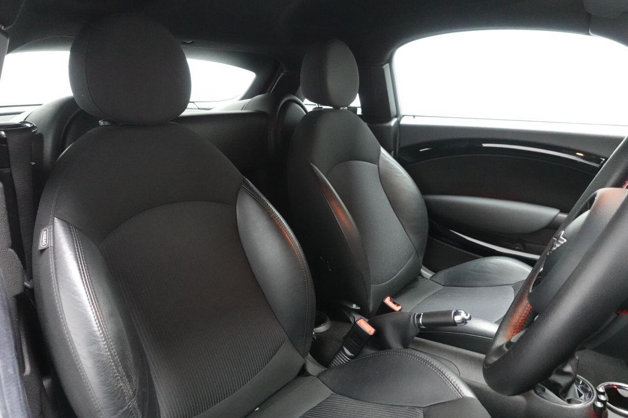 MINI Coupe - Image 17