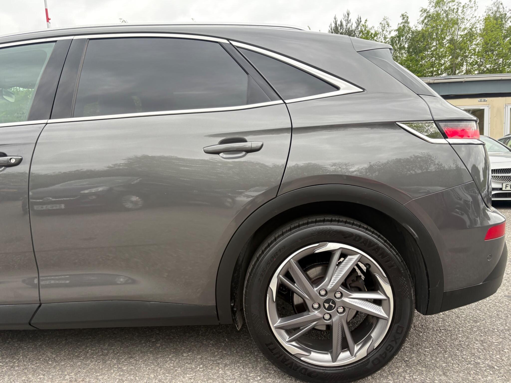 DS AUTOMOBILES DS 7 CROSSBACK - Image 9