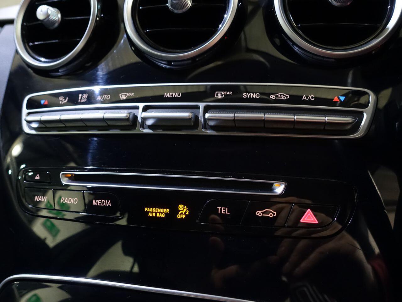 Mercedes C-Class - Image 30