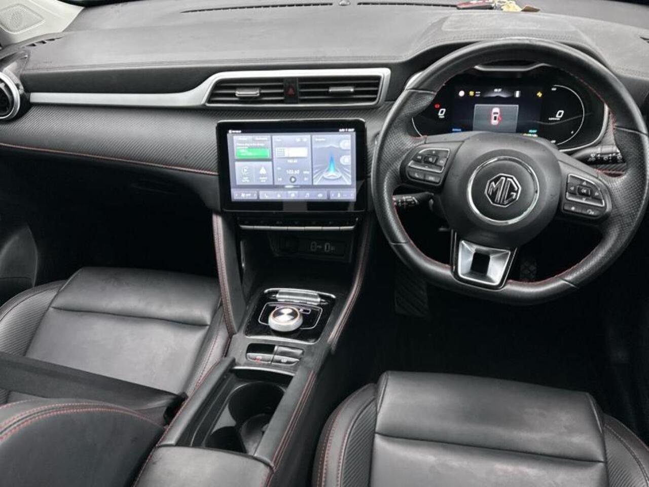 MG MG ZS - Image 5