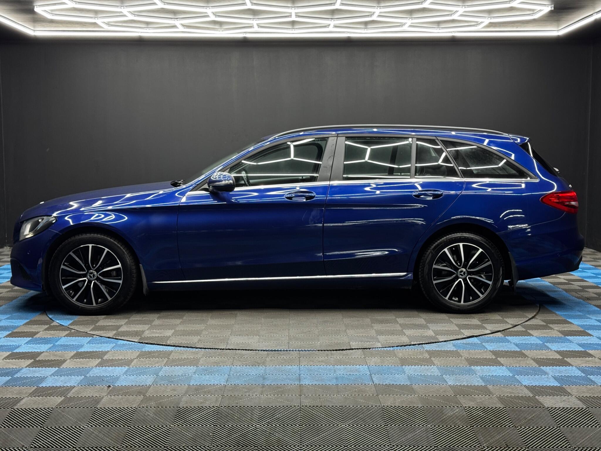 Mercedes C Class - Image 8