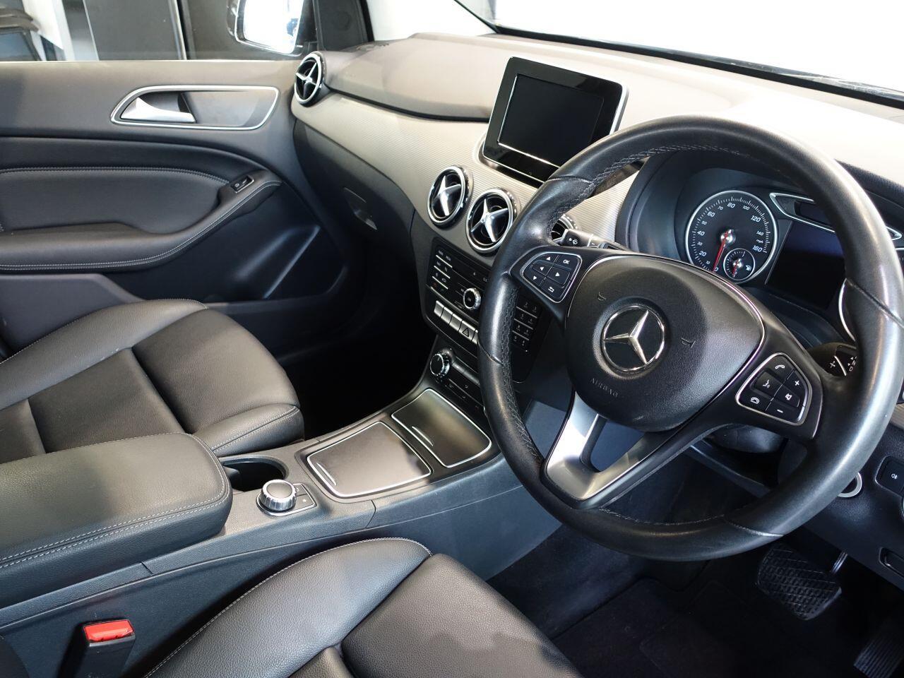 Mercedes-benz B-CLASS - Image 2