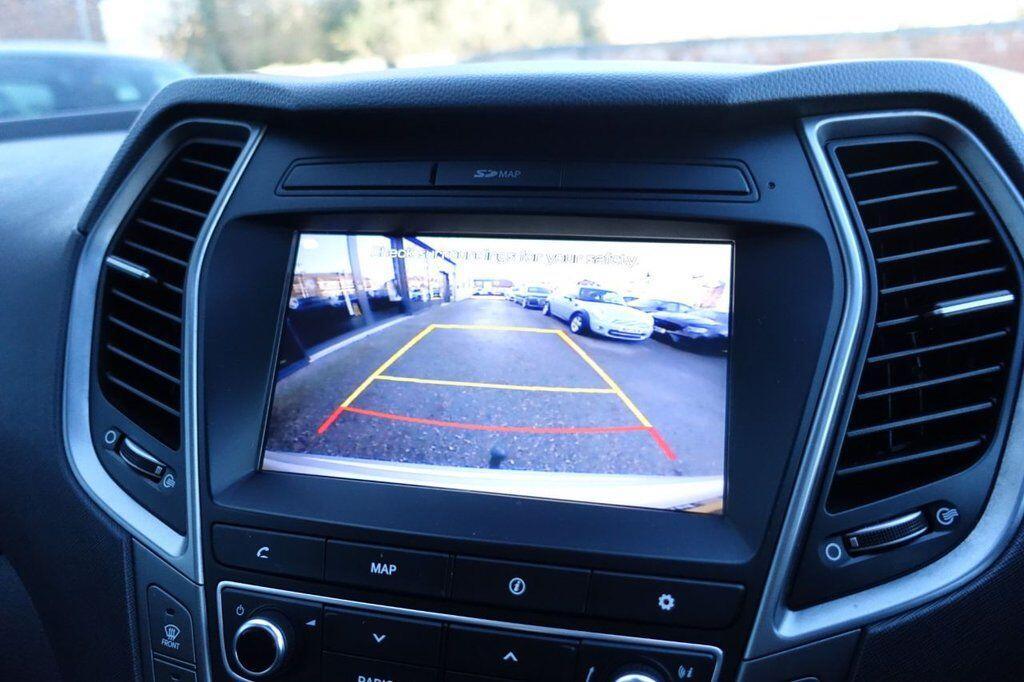 Hyundai Santa Fe - Image 2