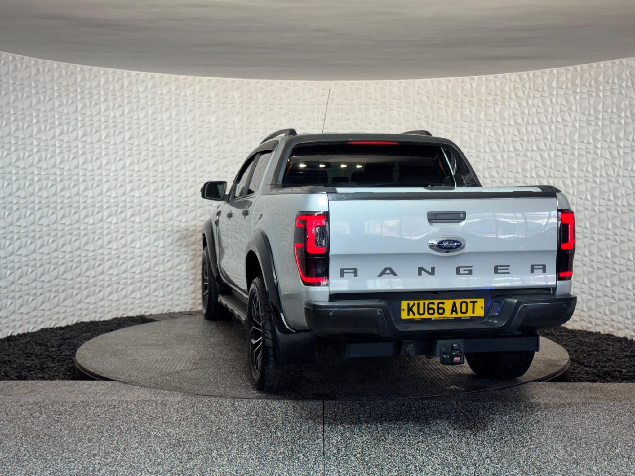 Ford Ranger - Image 14