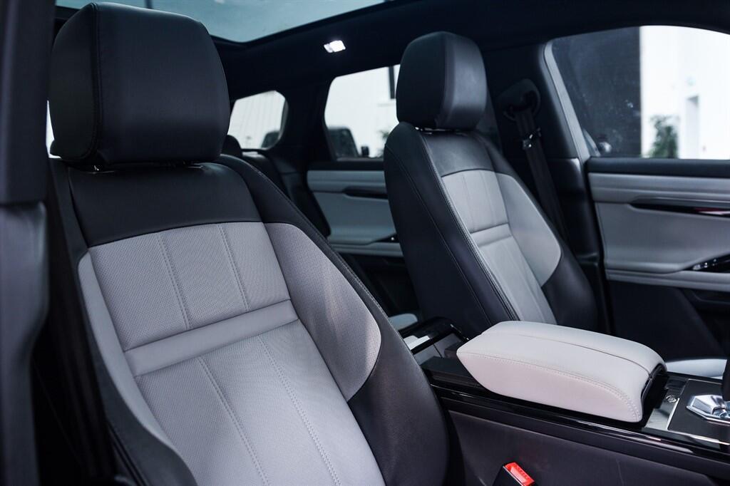 Land Rover Range Rover Evoque - Image 11