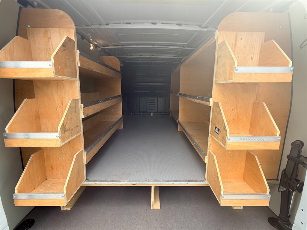 Mercedes Vito - Image 7