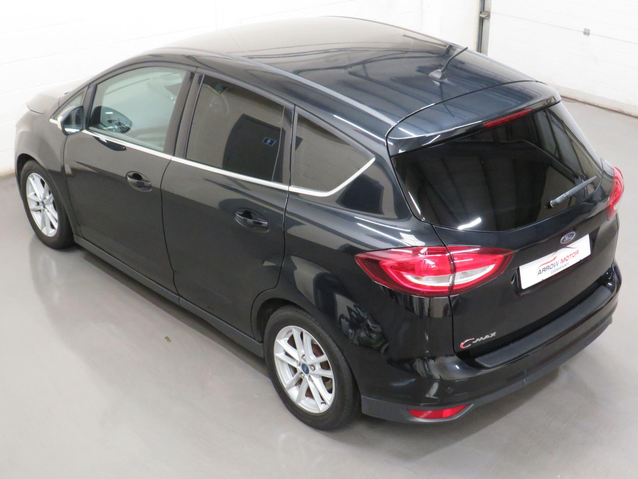 Ford C-MAX - Image 10