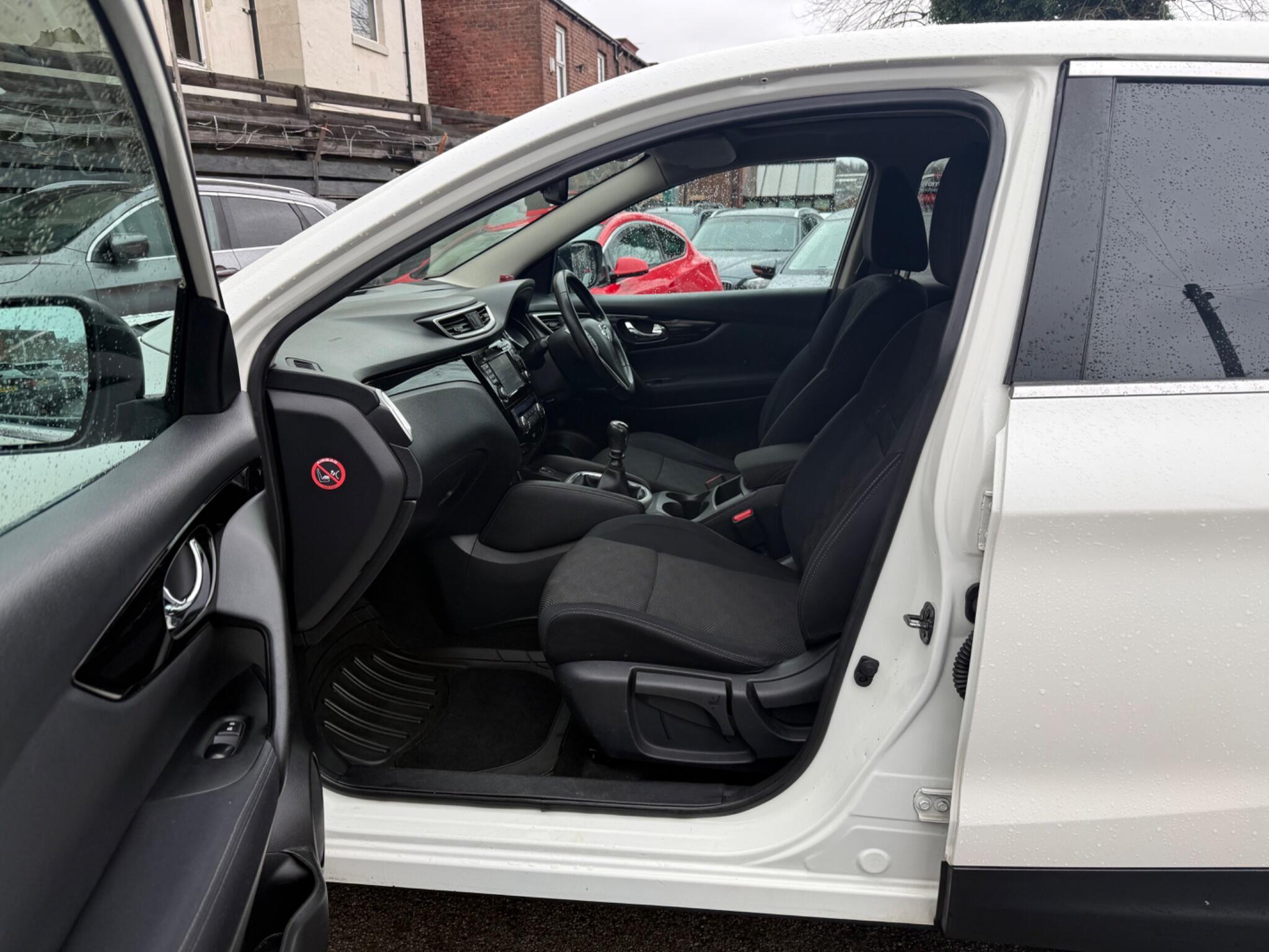 Nissan Qashqai - Image 24