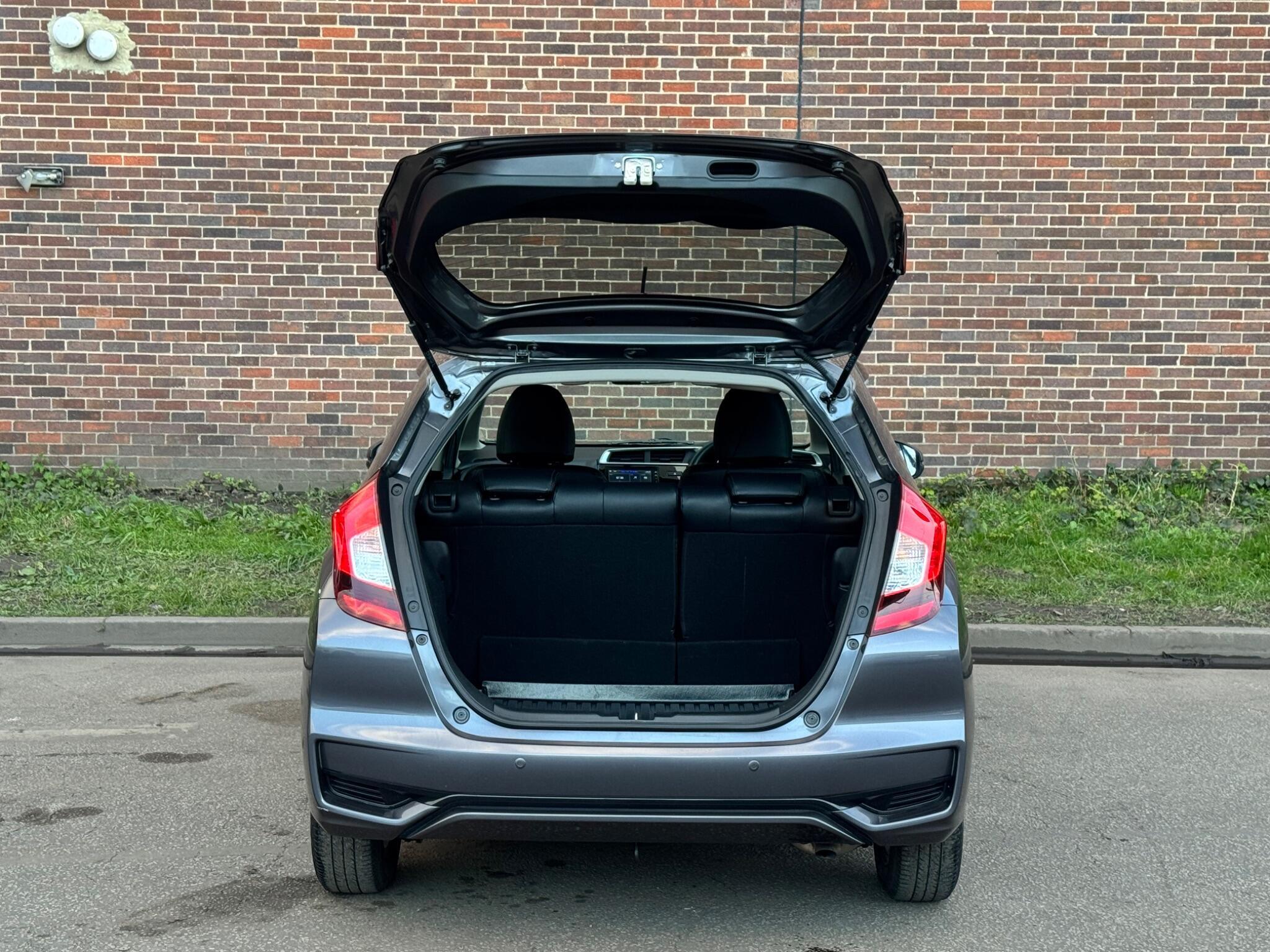 Honda Jazz - Image 21