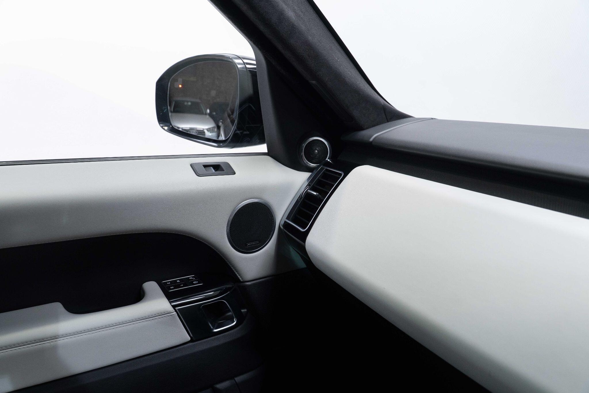 Land Rover RANGE ROVER SPORT - Image 3