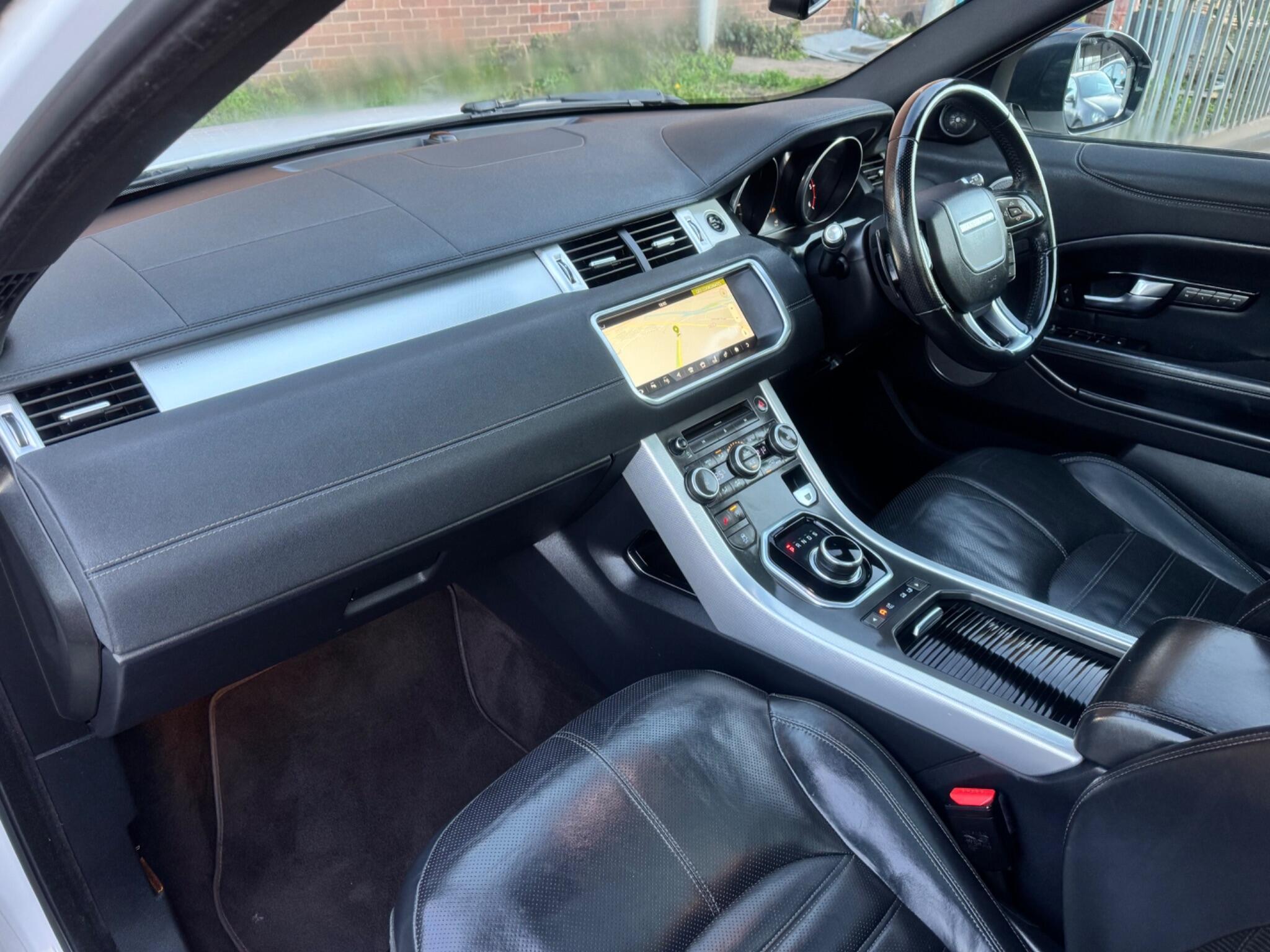 Land Rover Range Rover Evoque - Image 27