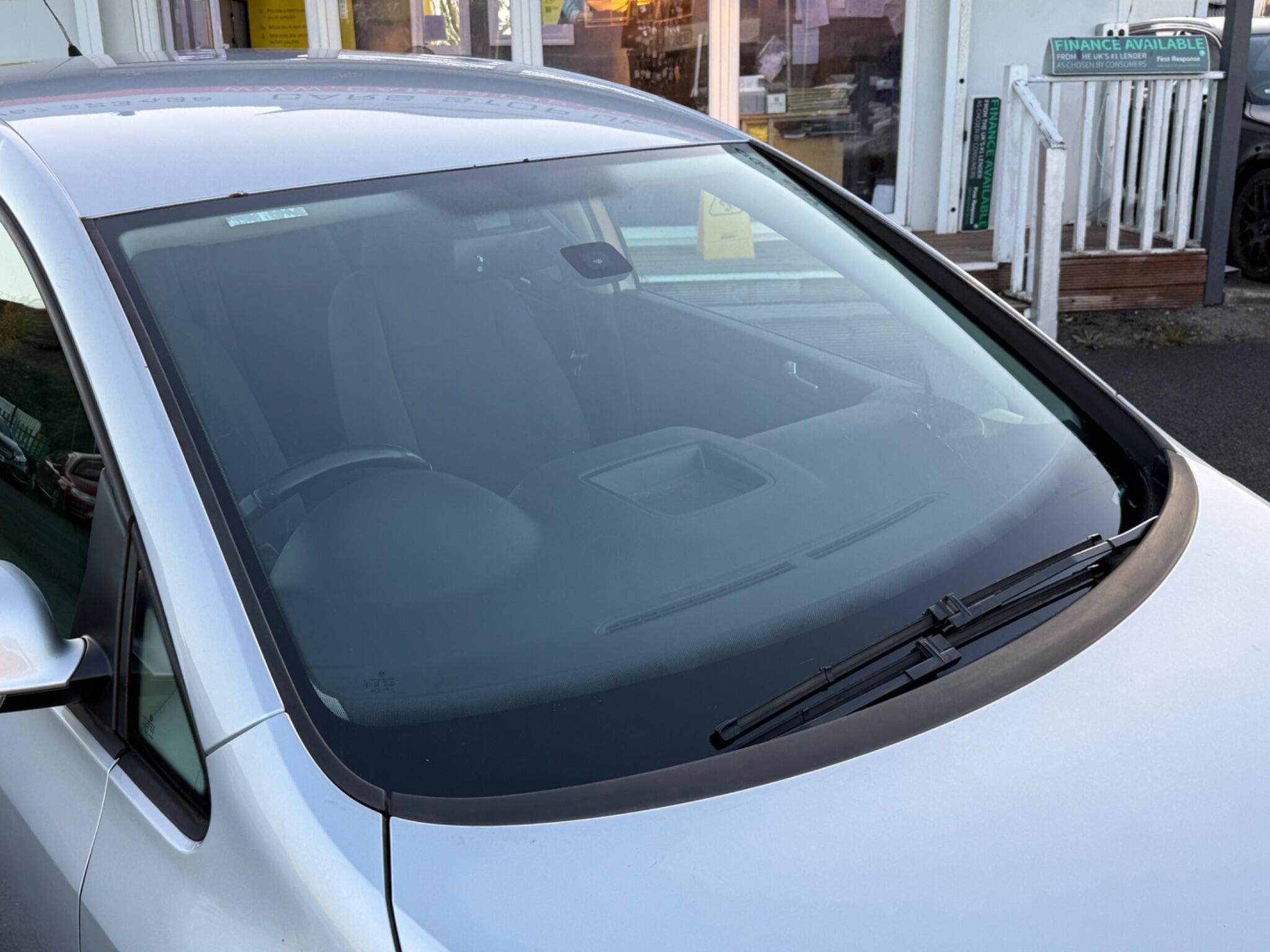 Volkswagen Golf Plus - Image 9