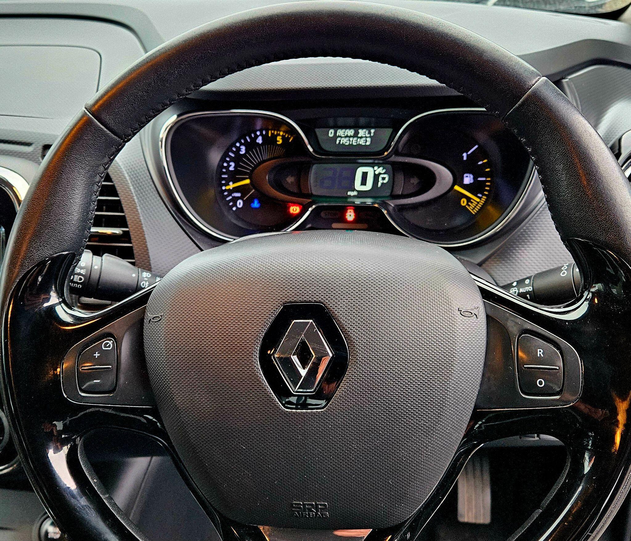 Renault Captur - Image 14