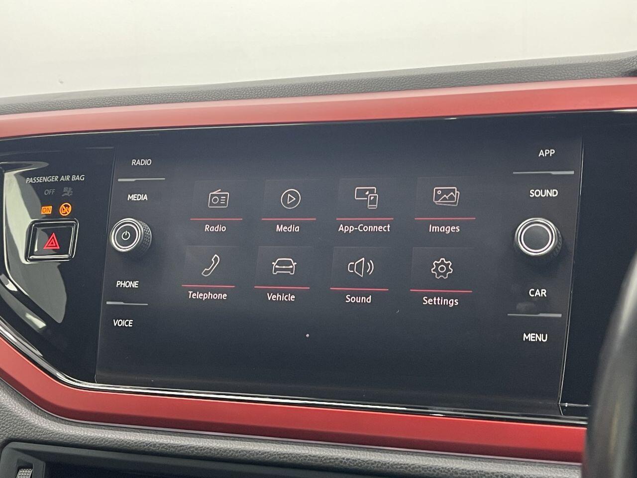 Volkswagen Polo - Image 41