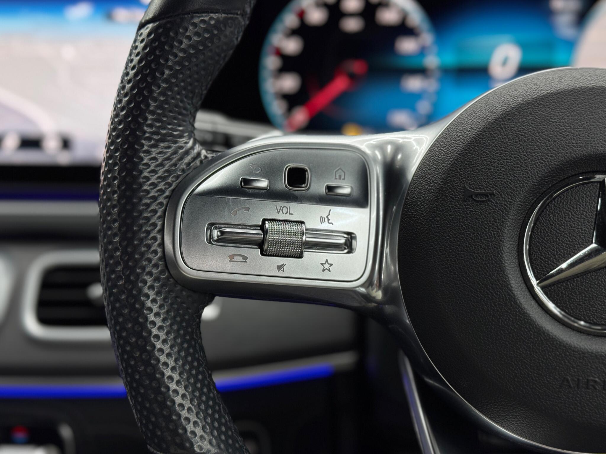 Mercedes GLE - Image 22