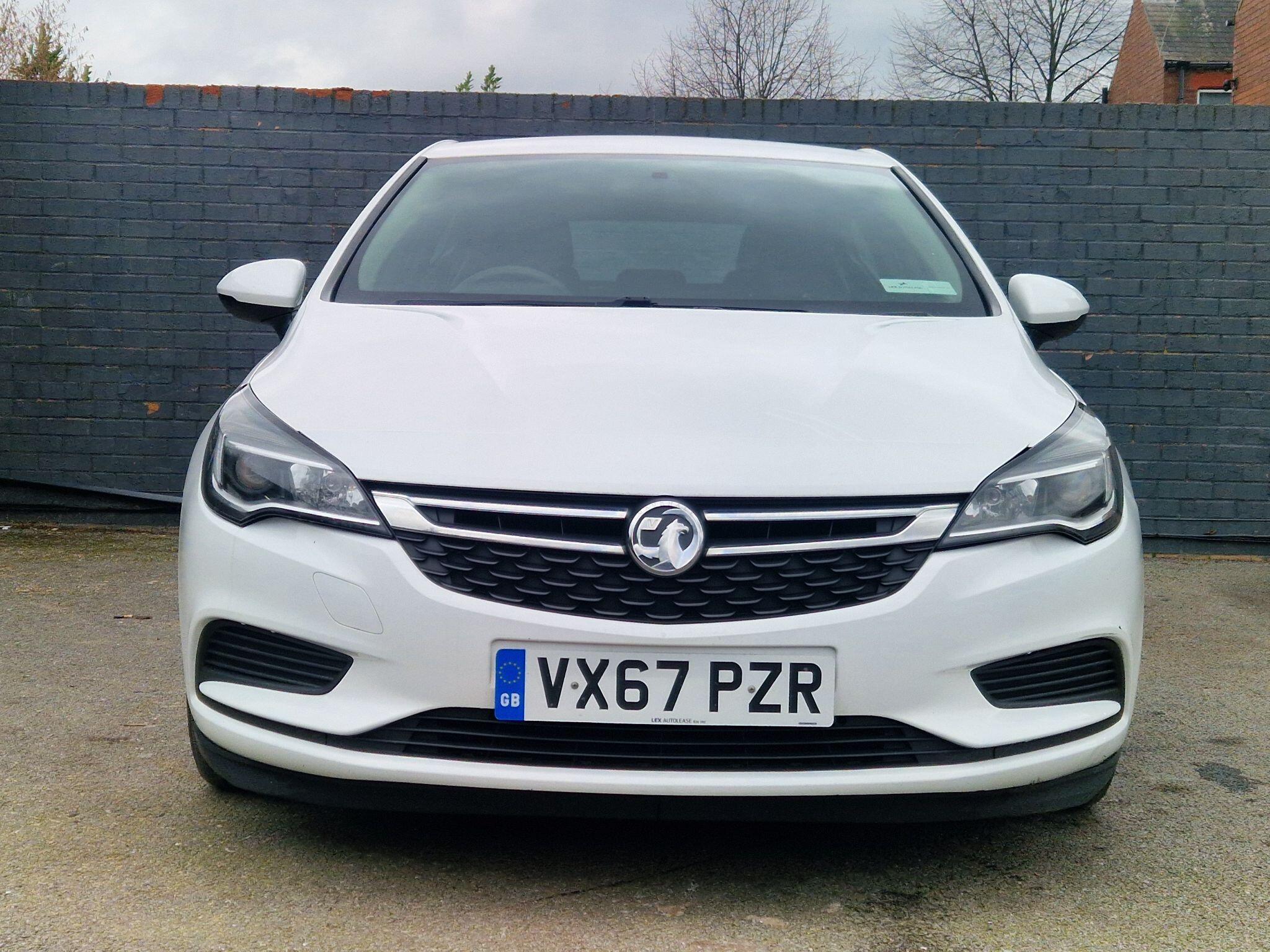 Vauxhall Astra - Image 17