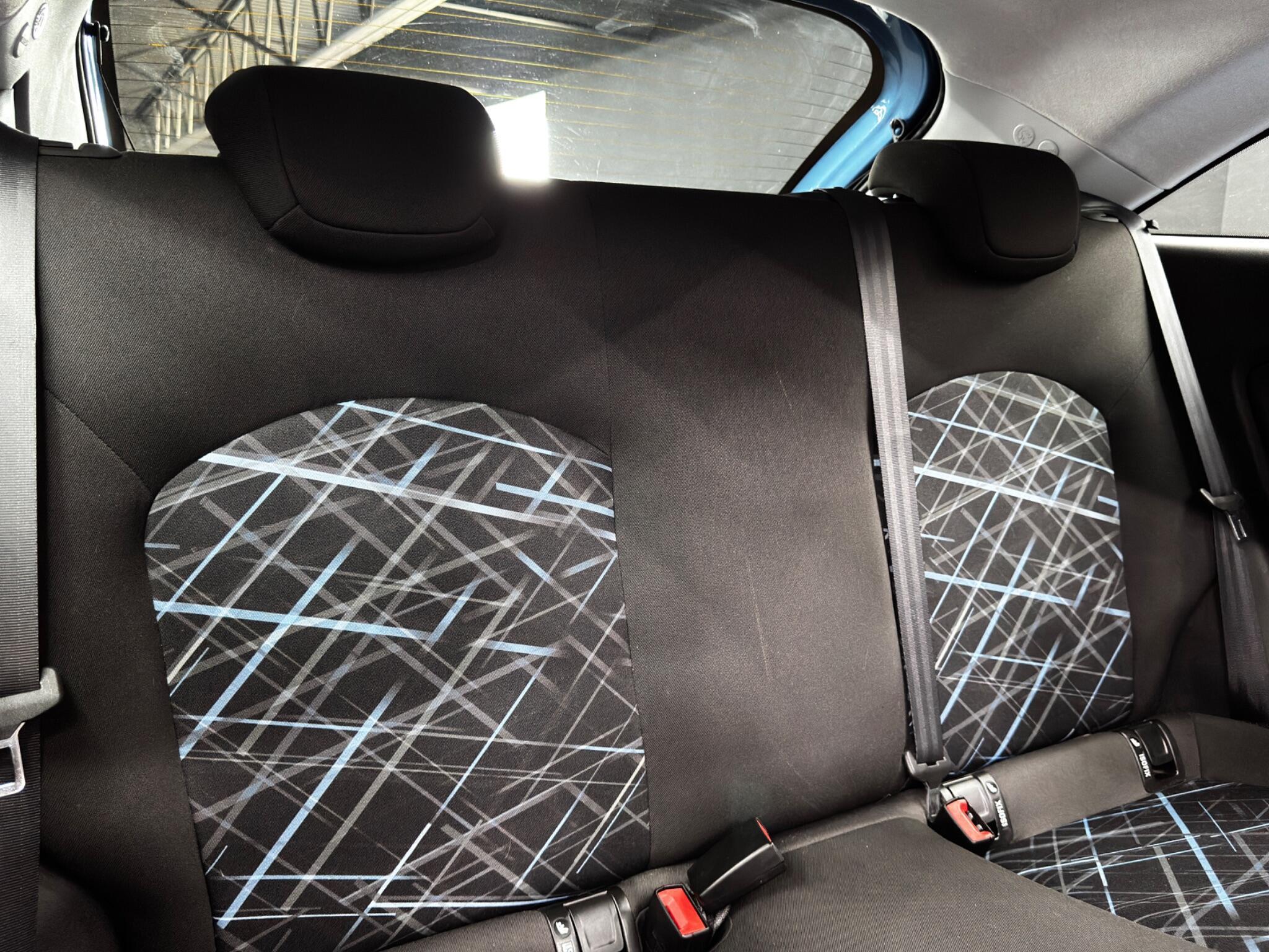 Vauxhall Corsa - Image 14