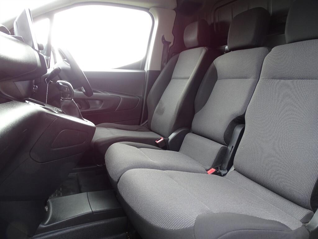 Peugeot Partner - Image 14