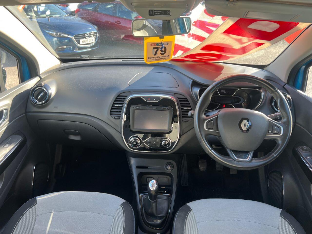 Renault Captur - Image 14