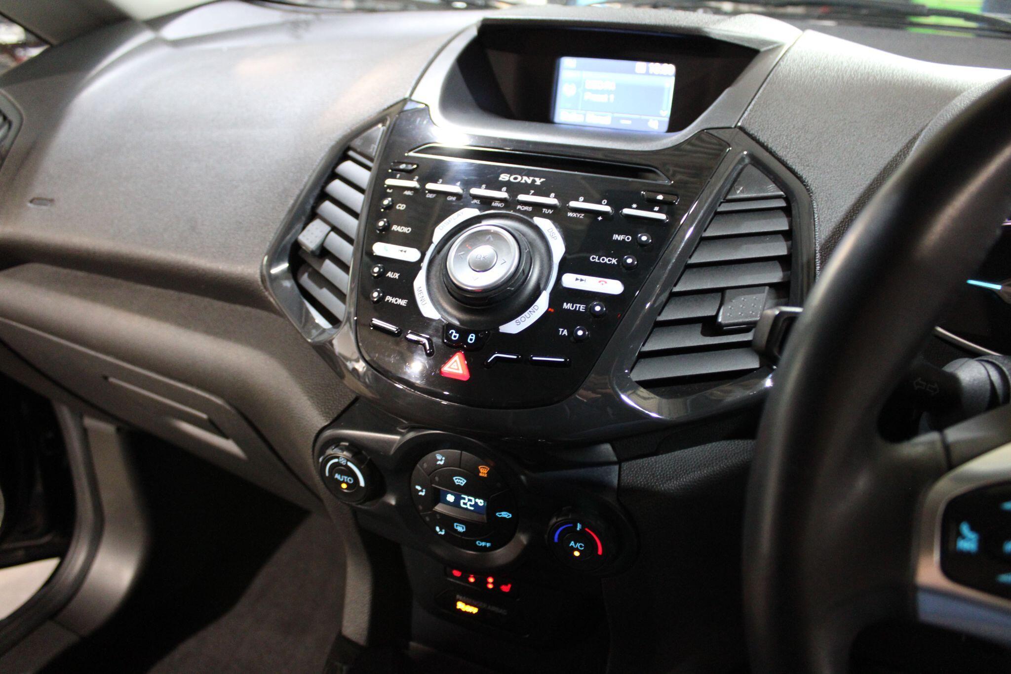 Ford Ecosport - Image 9