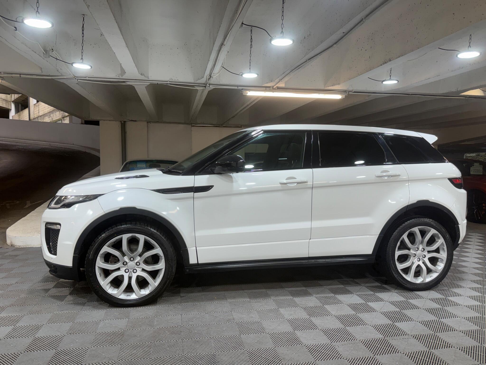 Land Rover Range Rover Evoque - Image 2