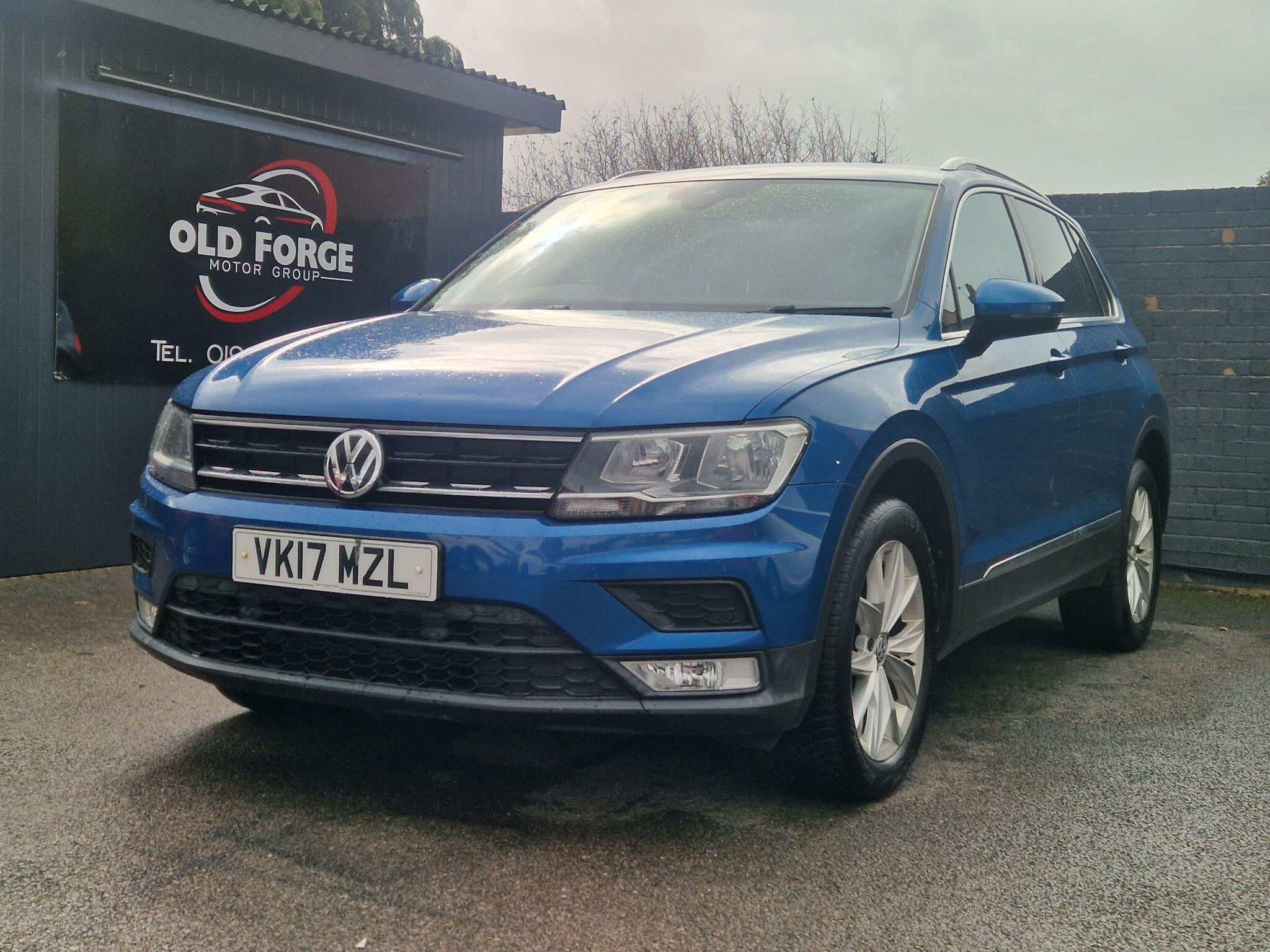 Volkswagen Tiguan - Image 18