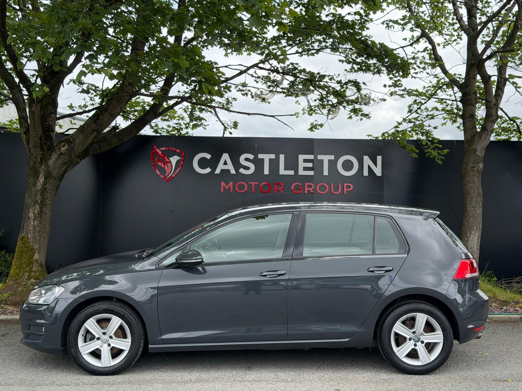 Volkswagen Golf - Image 6