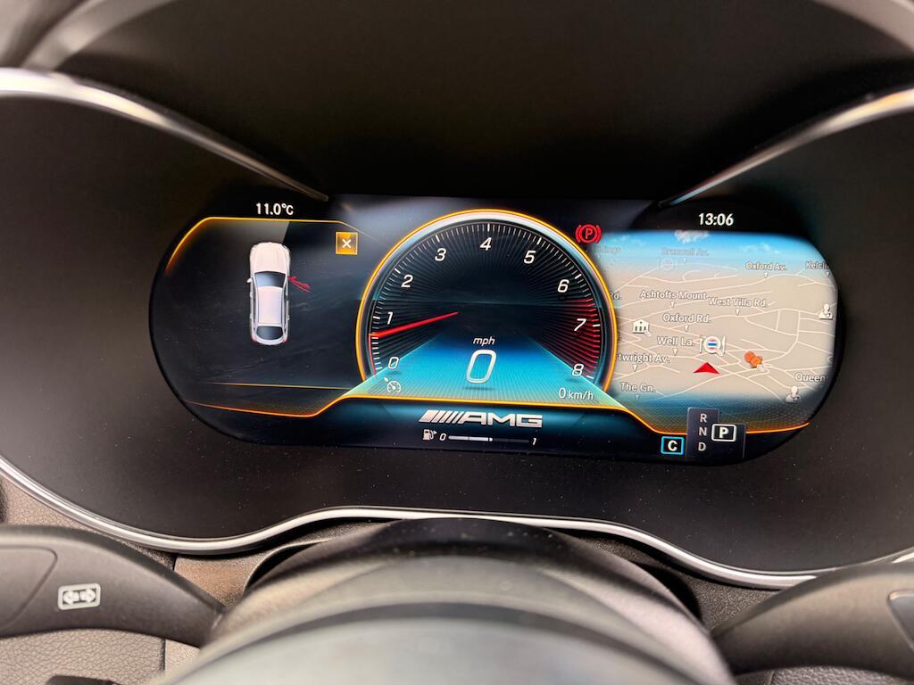 Mercedes GLC - Image 49