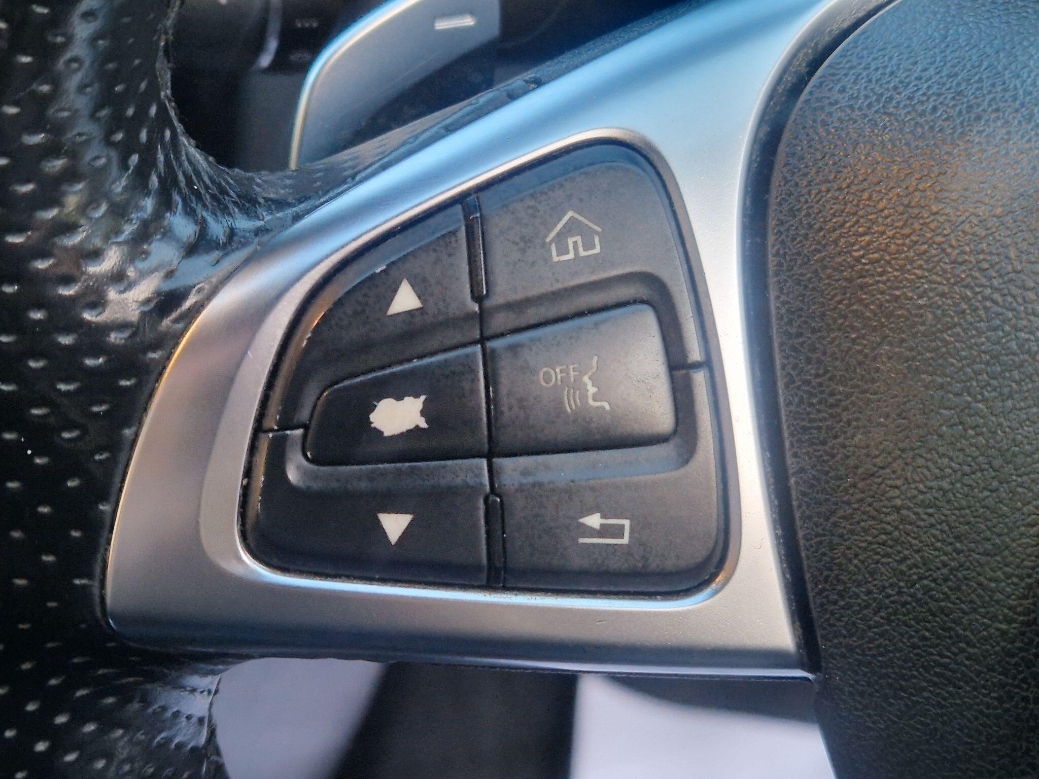 Mercedes C Class - Image 46