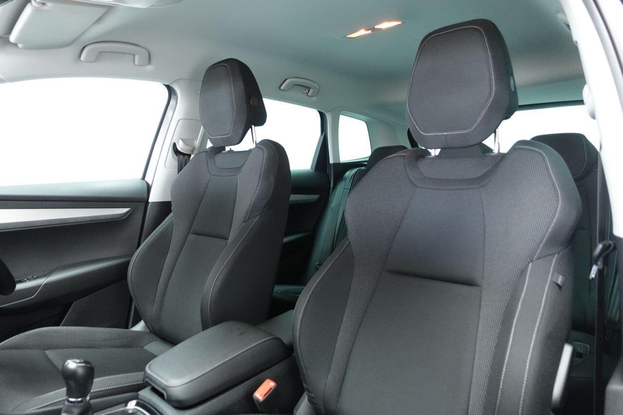 Skoda Karoq - Image 17