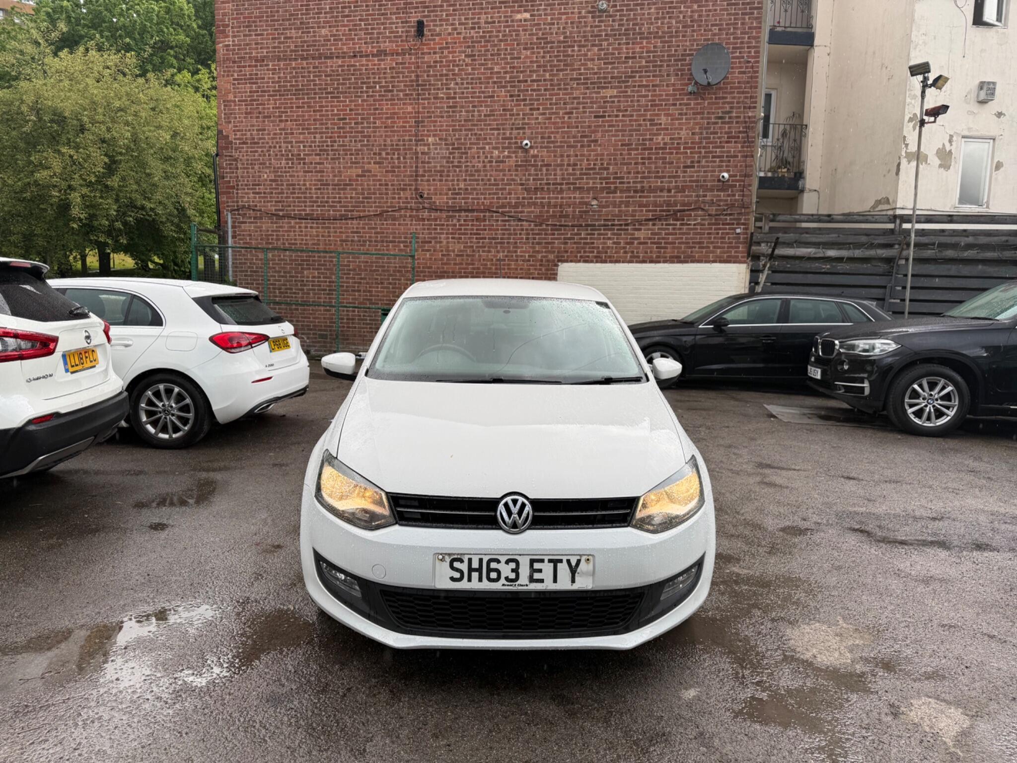 Volkswagen Polo - Image 2