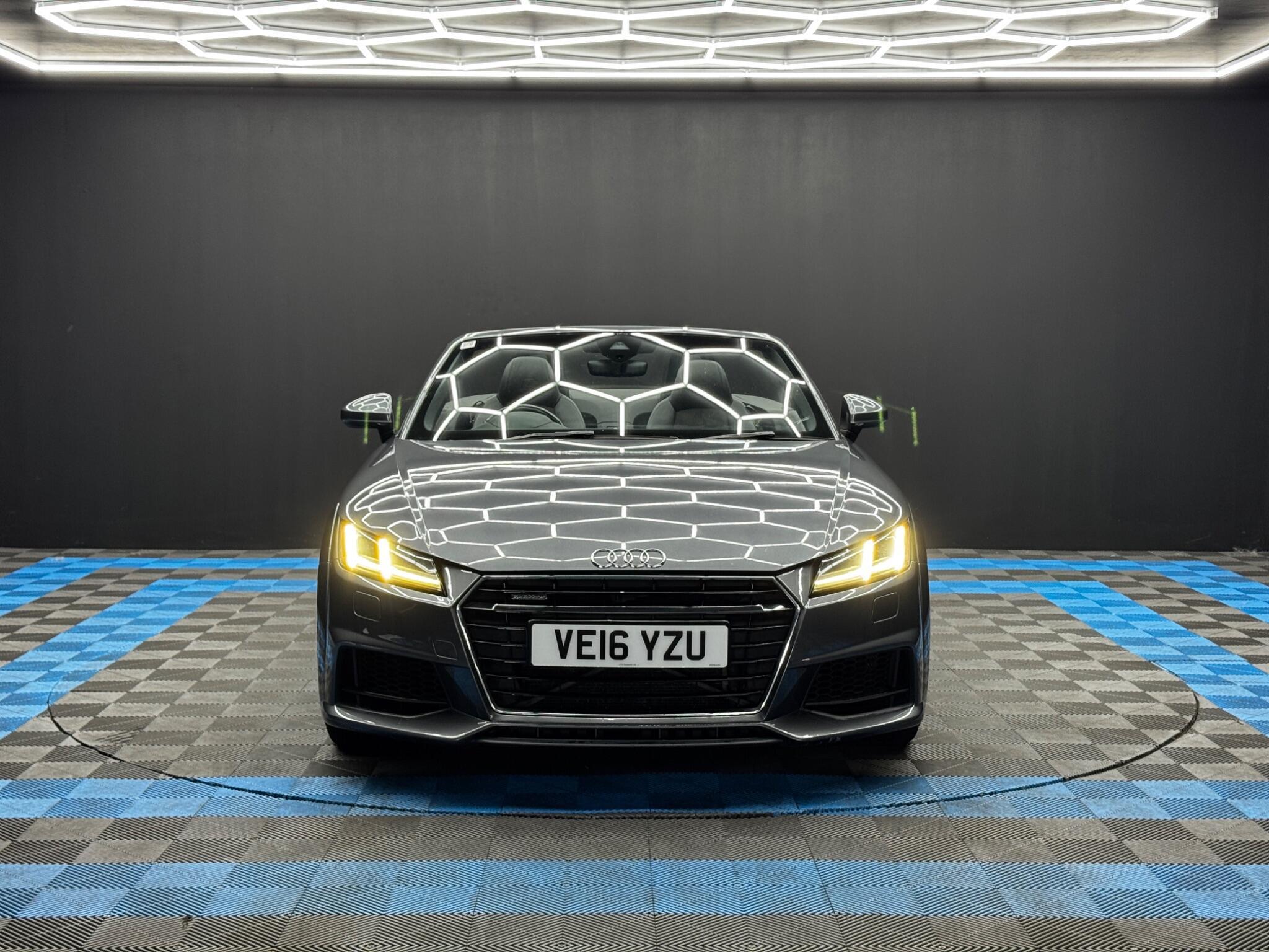 Audi TT - Image 2