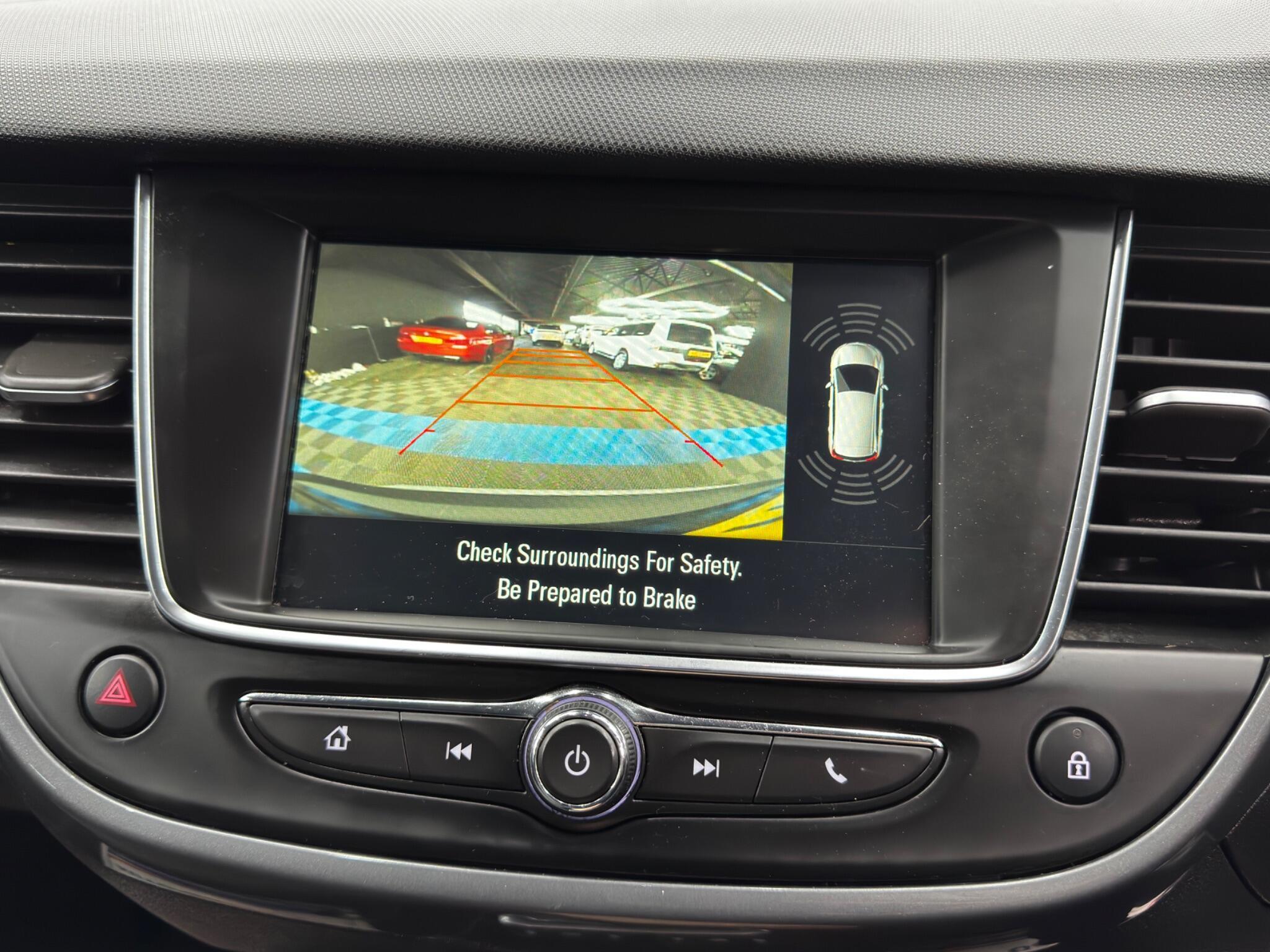 Vauxhall Crossland - Image 33