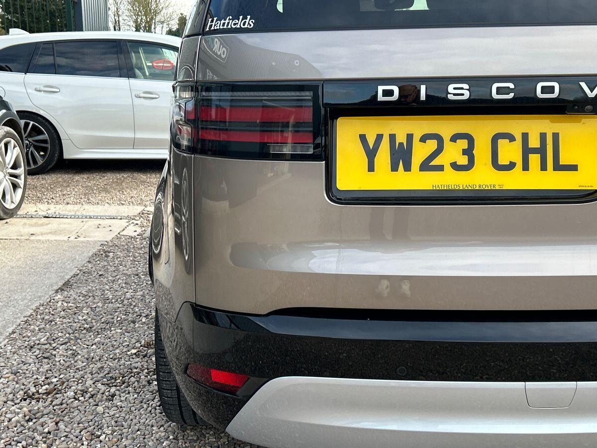 Land Rover Discovery - Image 11