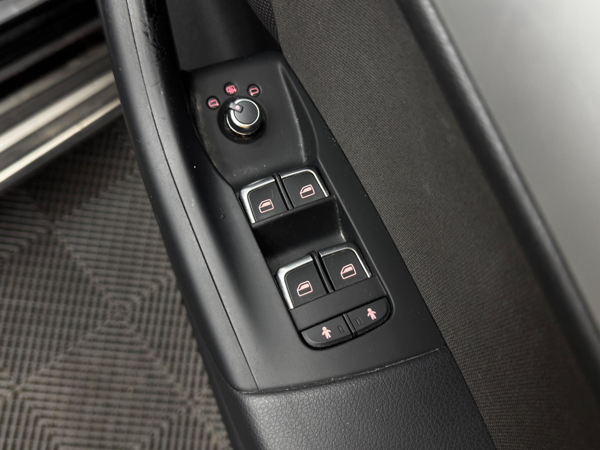 Audi Q3 - Image 39