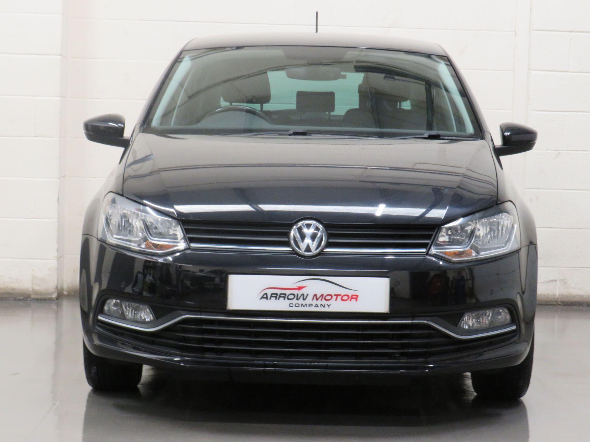 Volkswagen Polo - Image 8