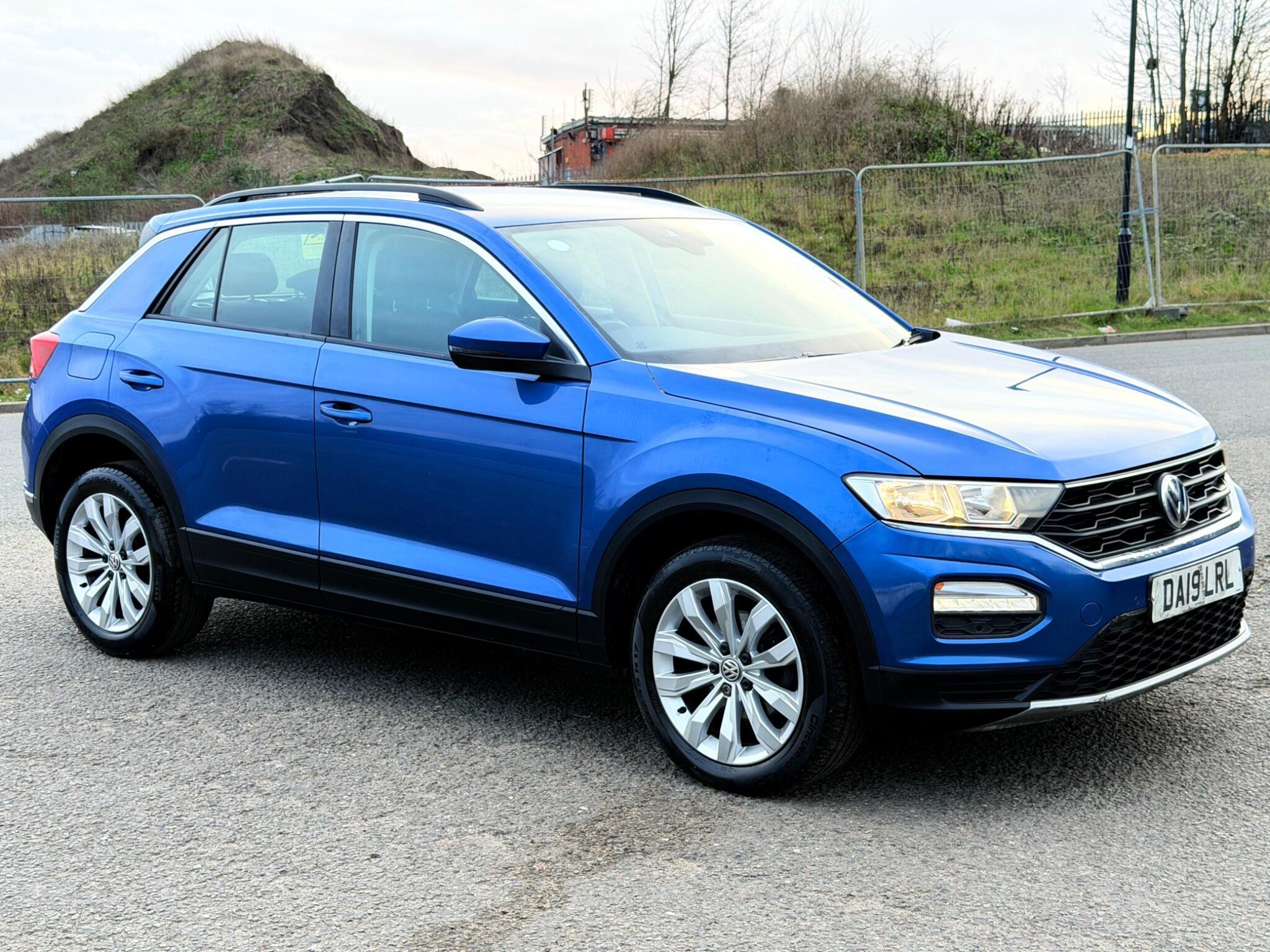 Volkswagen T-Roc - Image 8