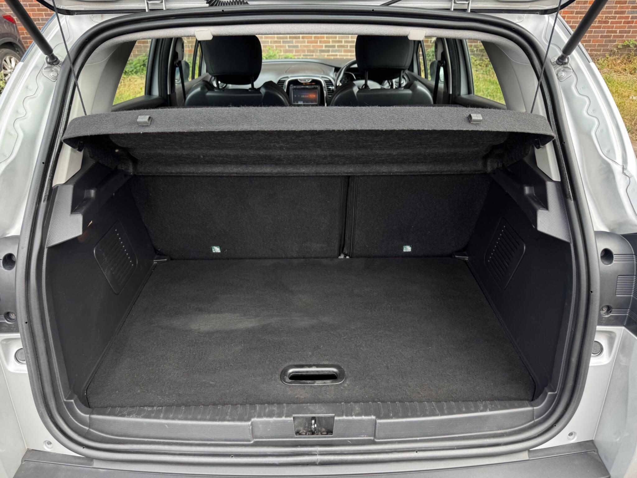 Renault Captur - Image 20