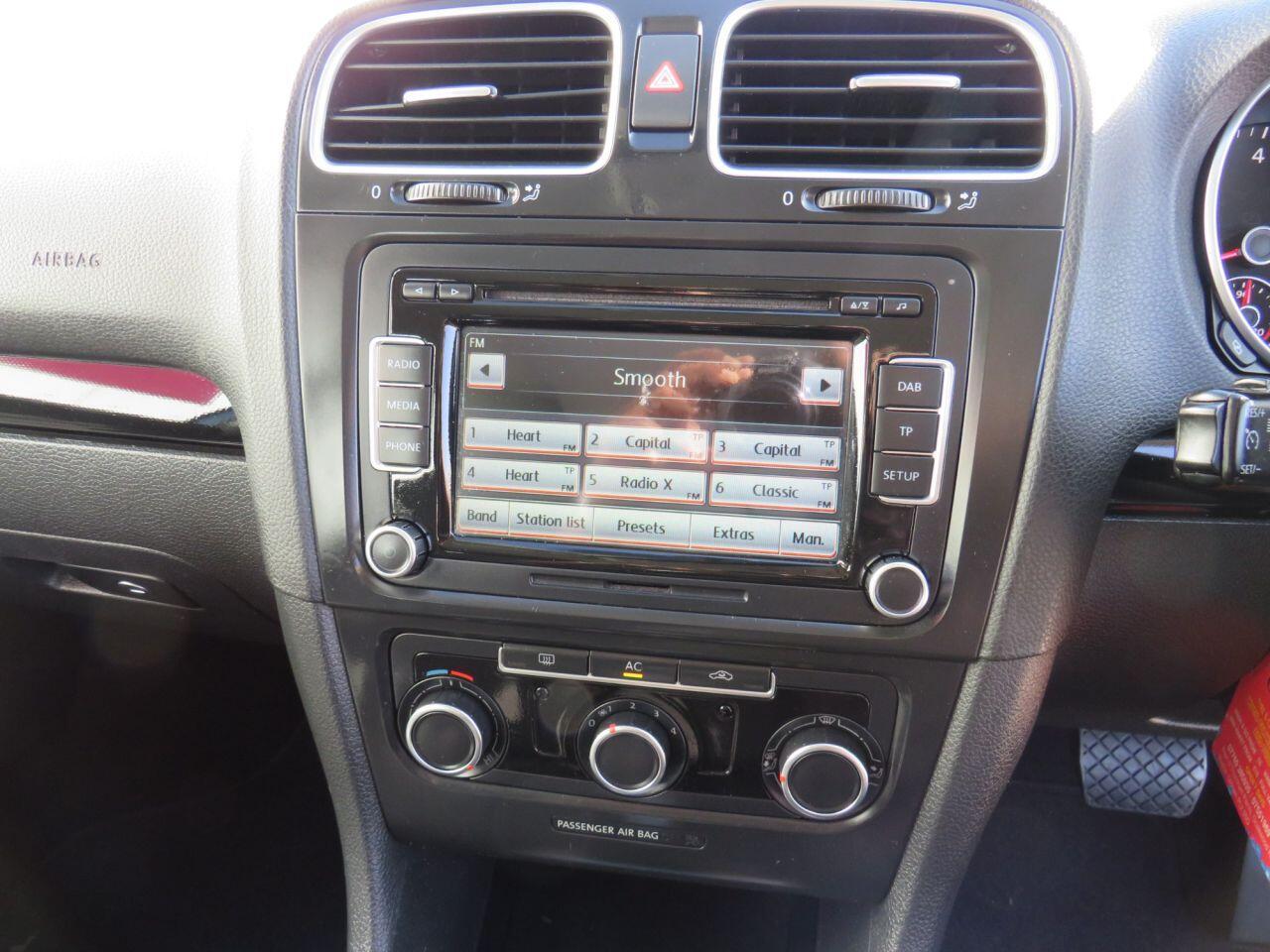 Volkswagen Golf - Image 14