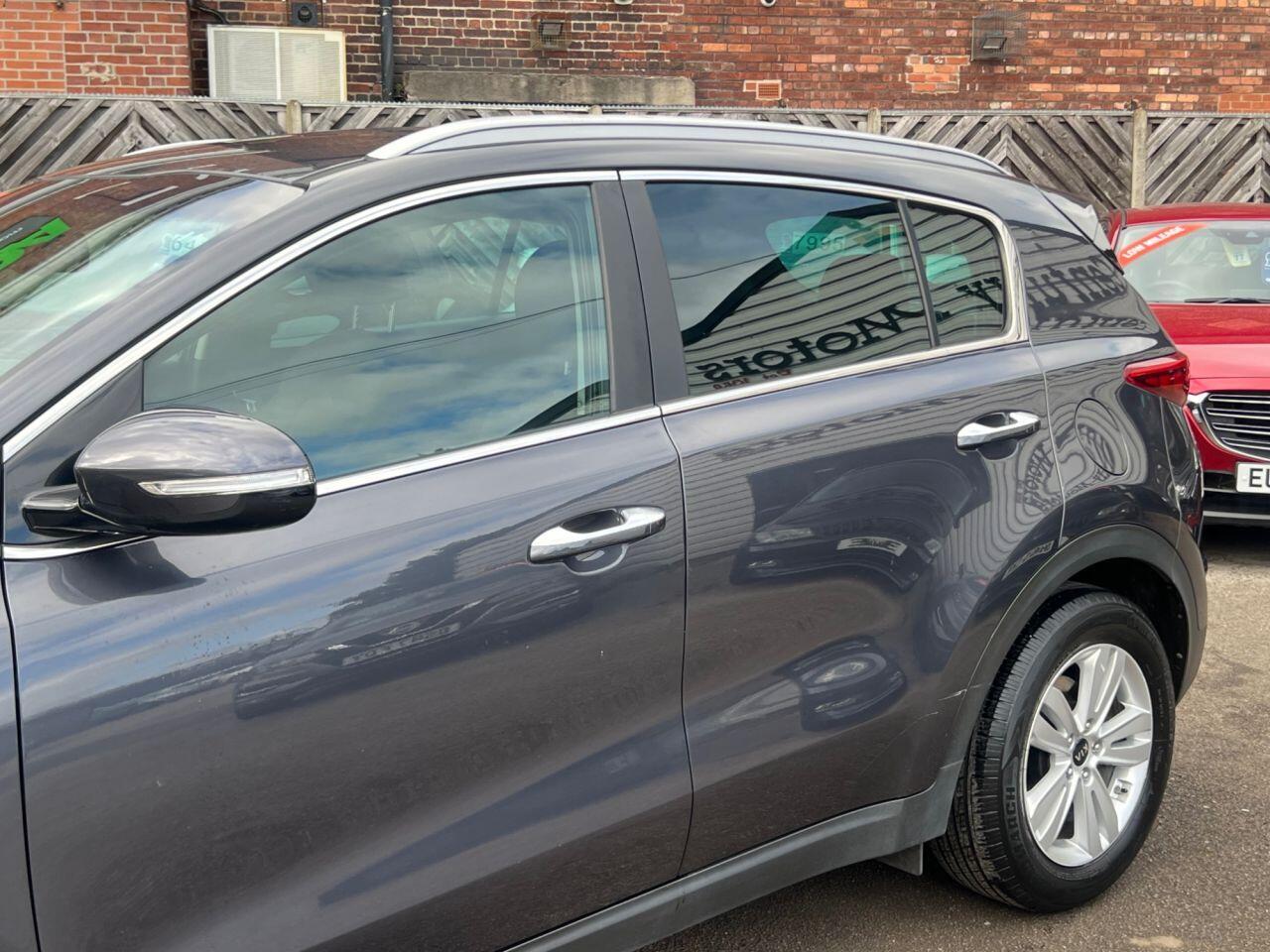 Kia Sportage - Image 12