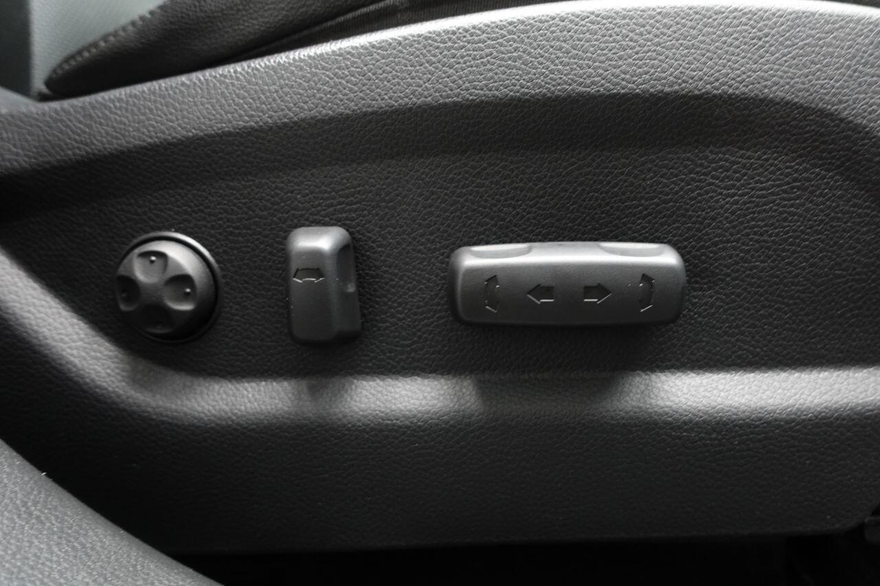 Hyundai Santa Fe - Image 10